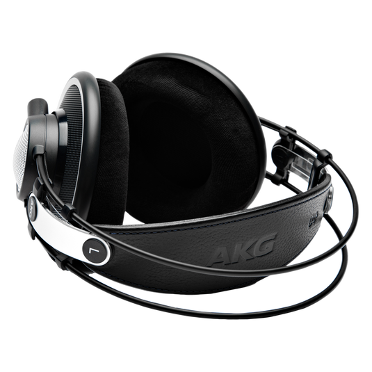 K702 - Black - Reference studio headphones - Detailshot 1 image number null