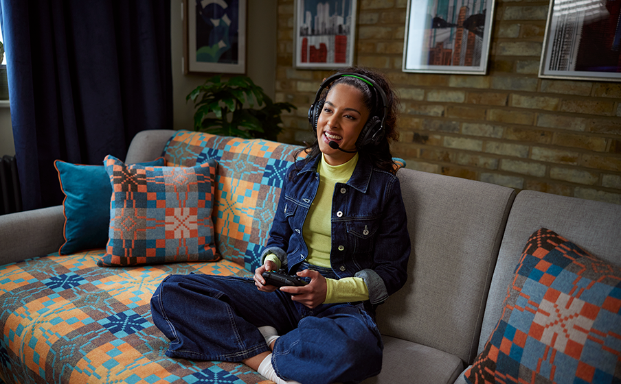 JBL Quantum 360X Wireless for XBOX Fa&ccedil;a sua voz ser ouvida &ndash; ou n&atilde;o &ndash; com um microfone boom remov&iacute;vel com fun&ccedil;&atilde;o mudo - Image