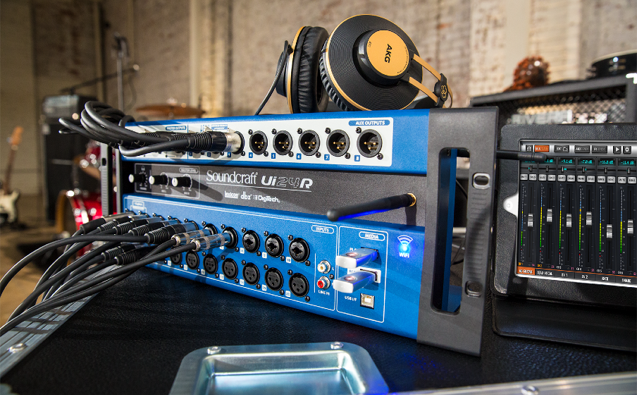 Soundcraft Ui24R デジタルミキサー Ui24R | Mixer digital de 24 canais/gravador multi-track com USB e