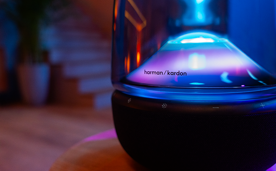 Harman Kardon Aura Studio 5 Wi-Fi Constant Sound Field with 3-way speaker design - Image