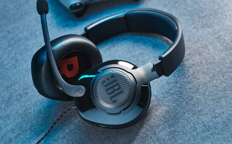 JBL Quantum 200 Jogue ainda mais com o conforto da espuma de mem&oacute;ria - Image