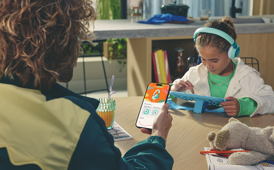 JBL Junior 320BT Controle parental com volume e tempo de reprodu&ccedil;&atilde;o personaliz&aacute;veis - Image