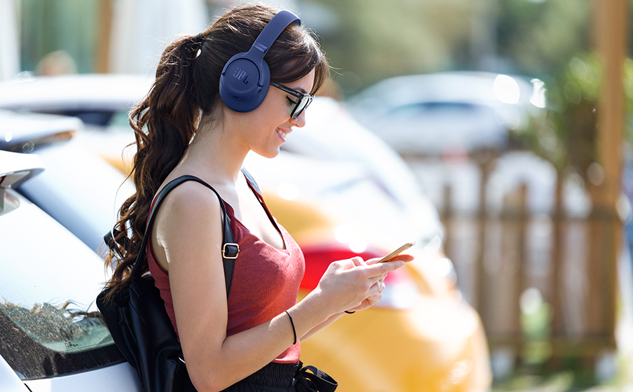 JBL Tune 780NC | Fones de ouvido over-ear sem fio com cancelamento